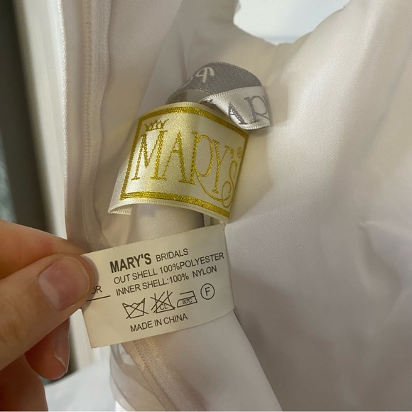 Mary’s Bridal | NWT White Formal Girl’s Dress| Size 10 - Picture 7 of 9